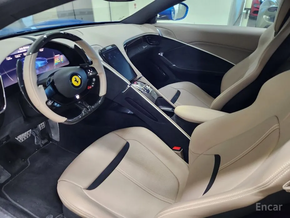 Фото 17 - Ferrari Roma