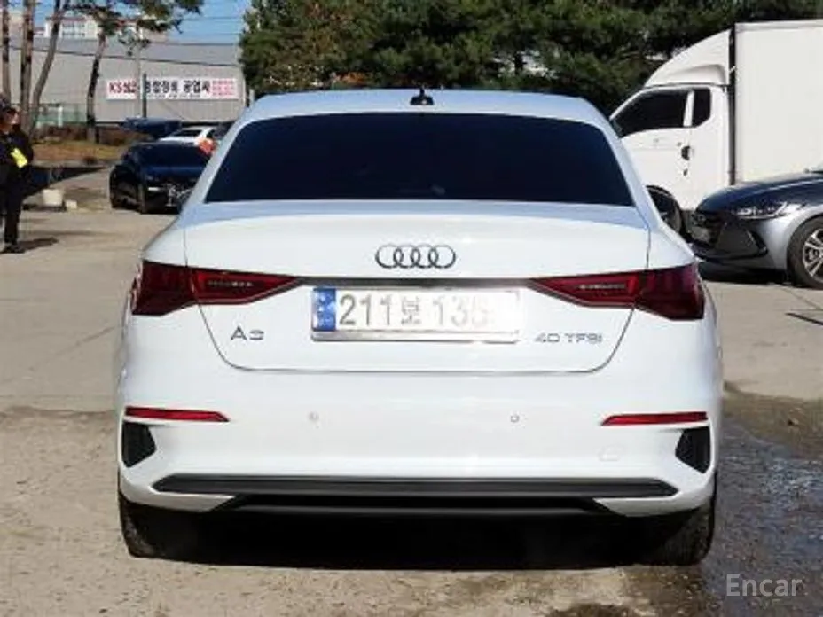 Фото 4 - Audi A3