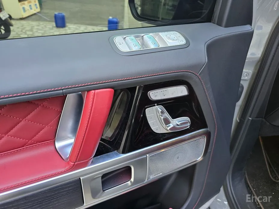 Фото 8 - Mercedes-Benz G-Class