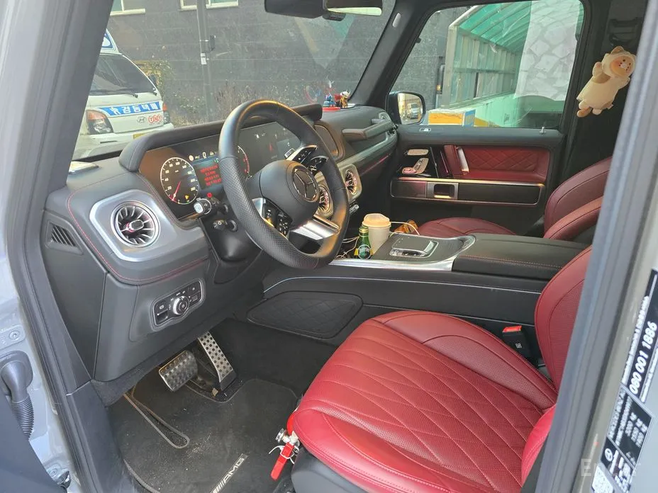 Фото 9 - Mercedes-Benz G-Class