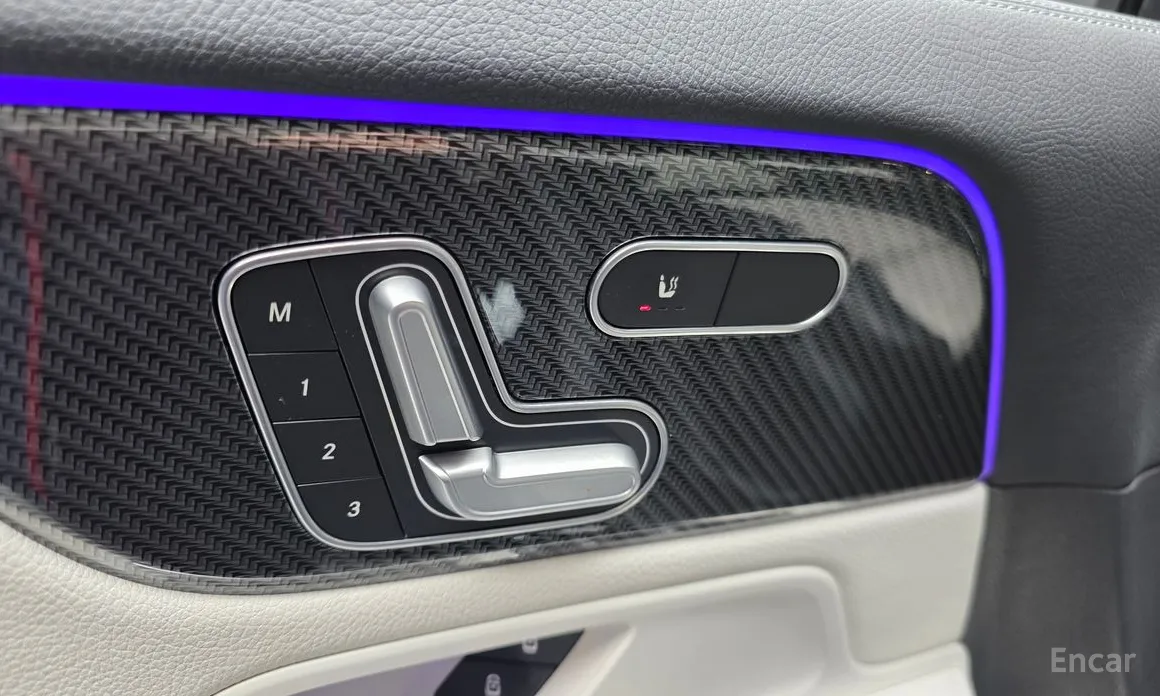 Фото 16 - Mercedes-Benz GLA-Class