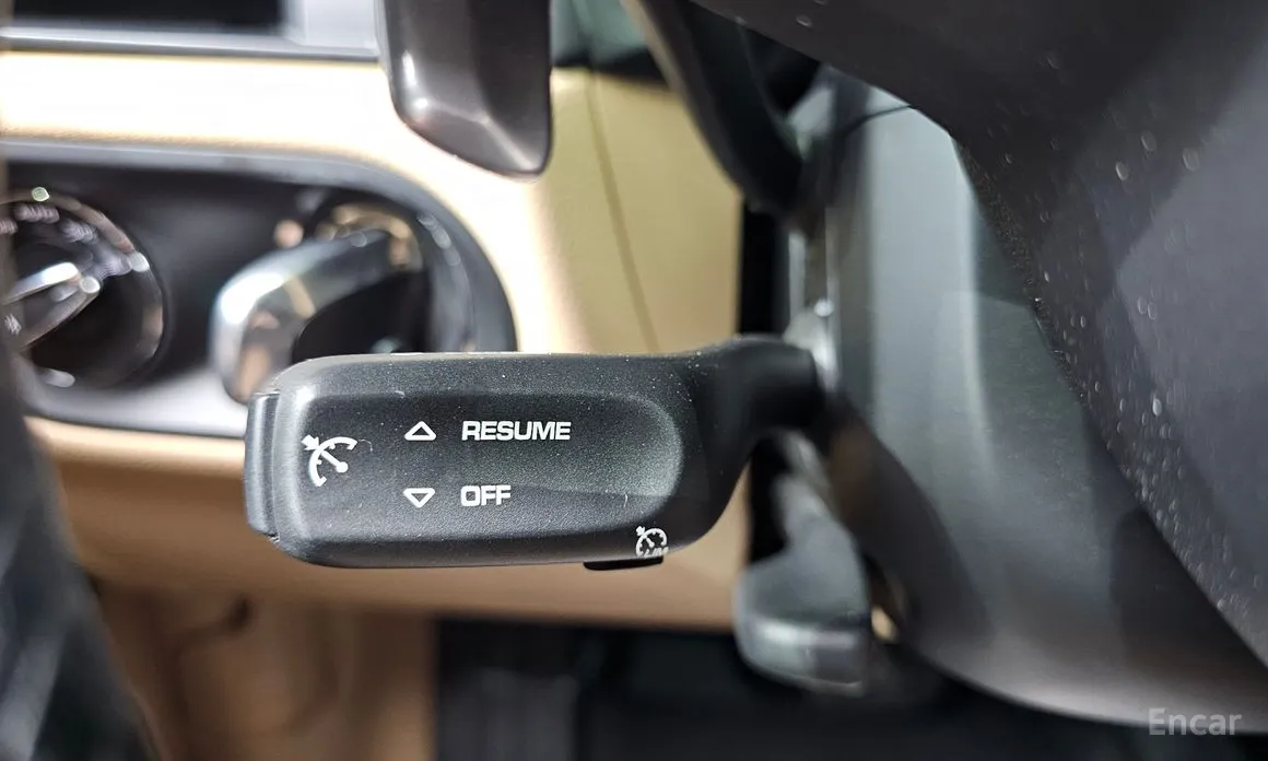 Фото 16 - Porsche Macan