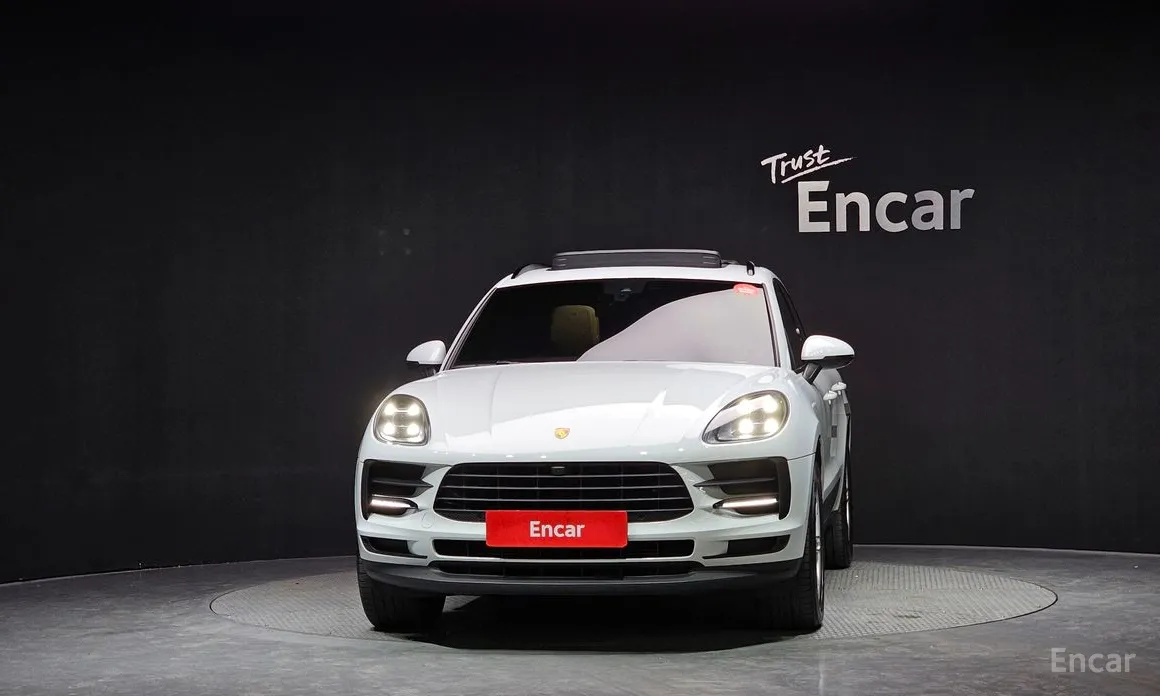 Фото 3 - Porsche Macan