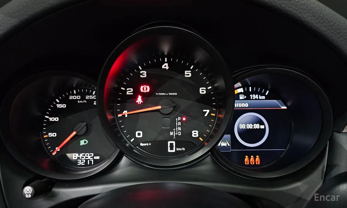 Фото 8 - Porsche Macan