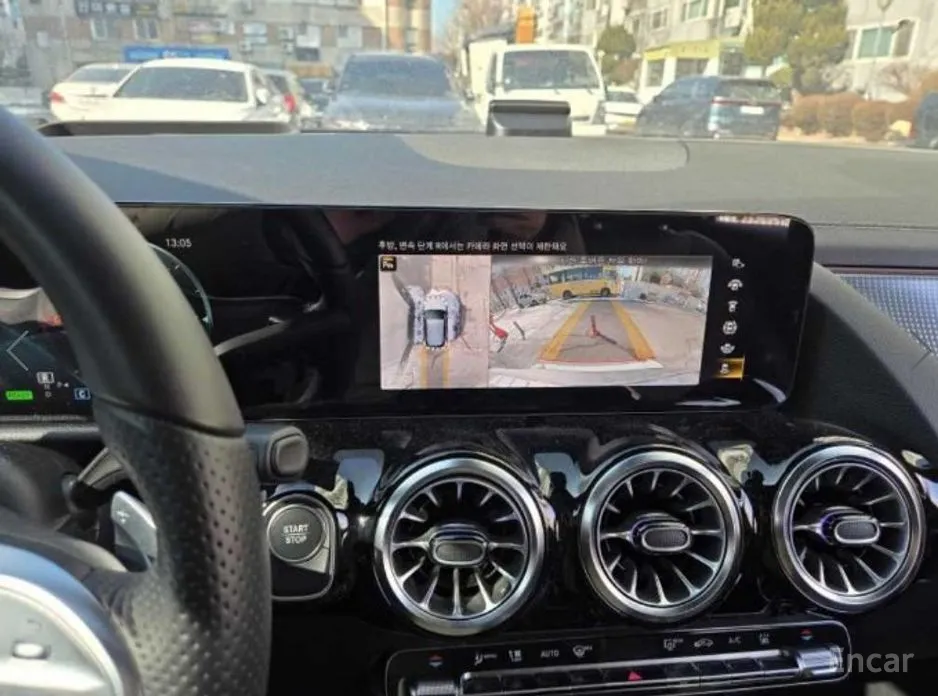 Фото 9 - Mercedes-Benz EQA