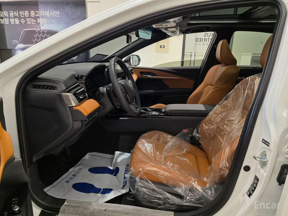 Фото 10 - Toyota Camry