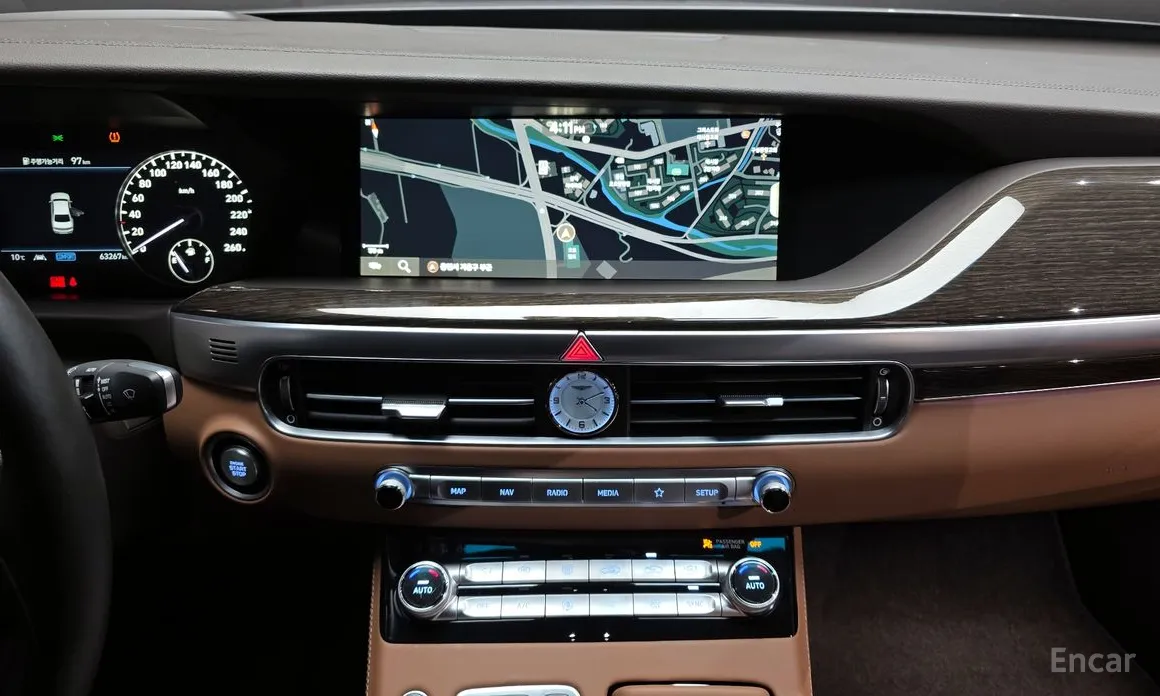 Фото 15 - Genesis G90