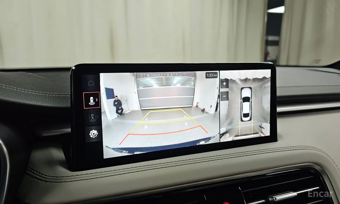 Фото 17 - Genesis G70