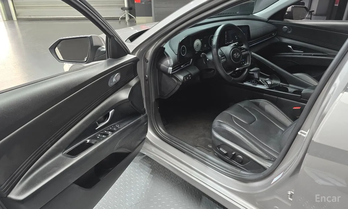 Фото 11 - Hyundai Avante