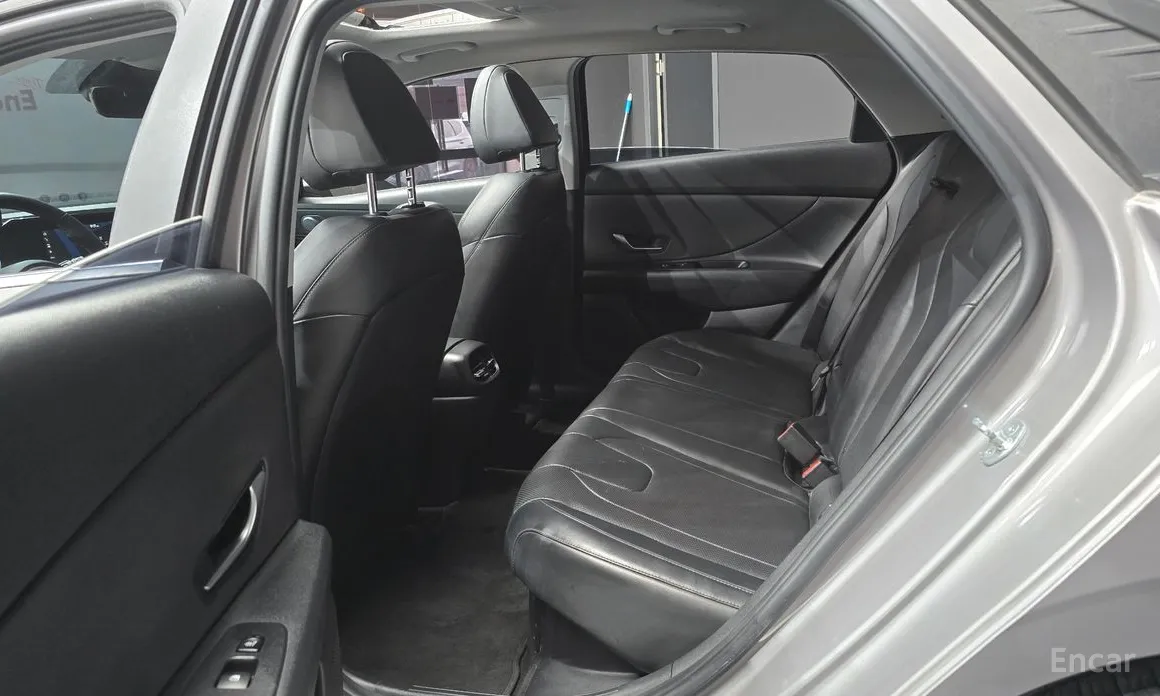 Фото 13 - Hyundai Avante