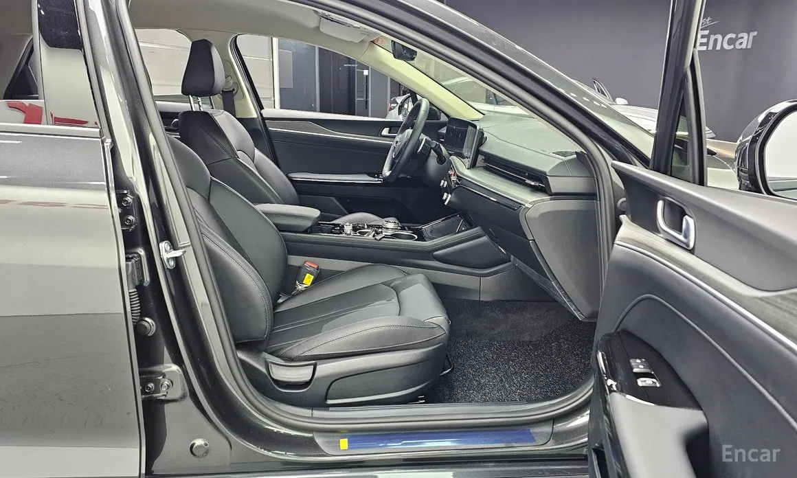 Фото 11 - Kia K5