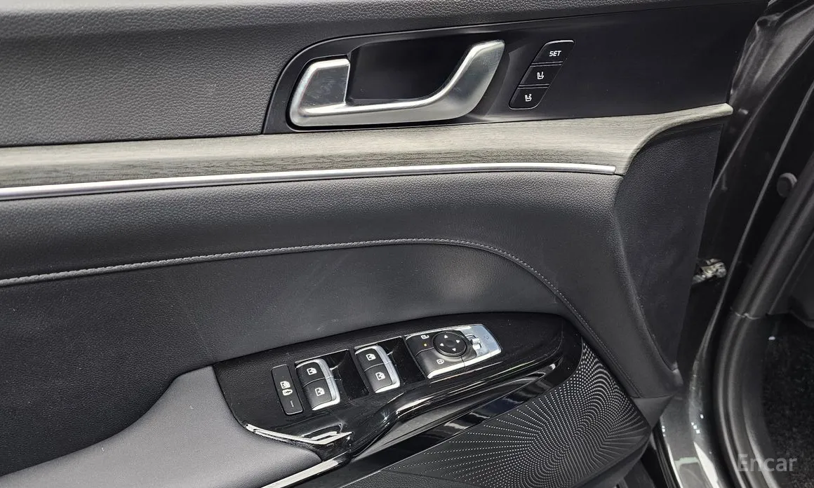 Фото 16 - Kia K5