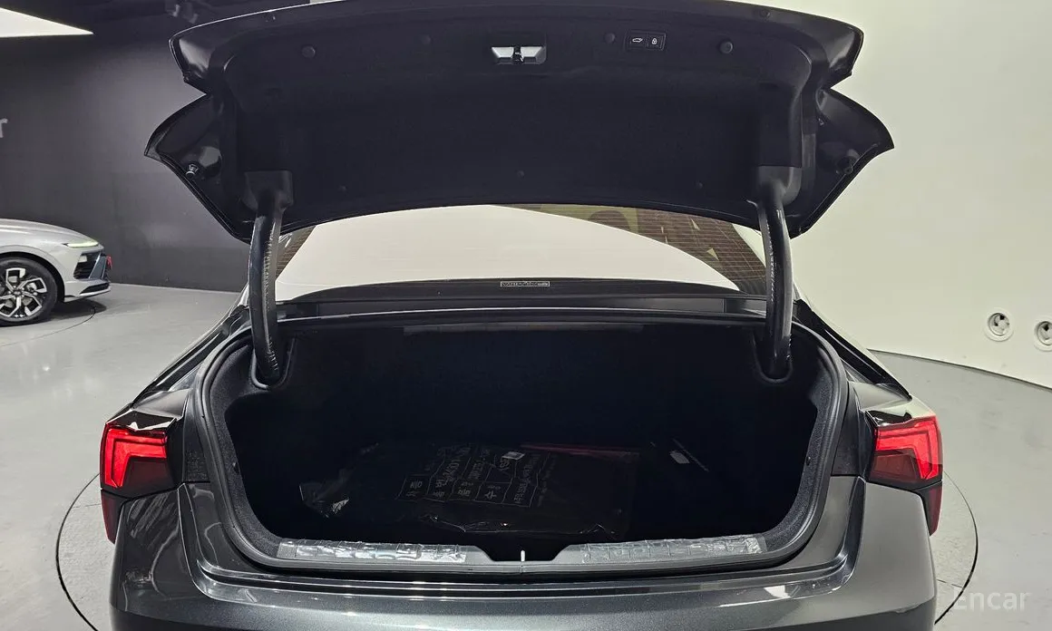 Фото 20 - Kia K5