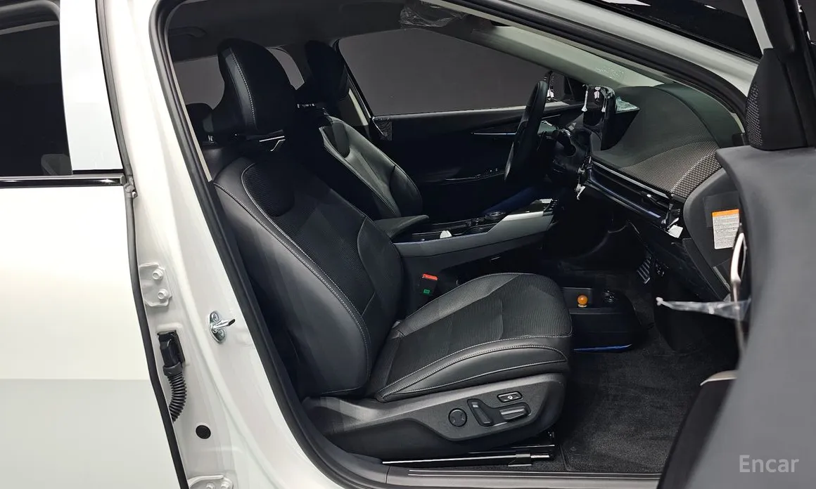 Фото 10 - Kia EV6