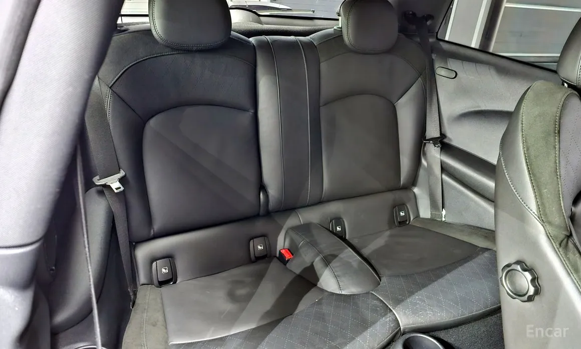 Фото 12 - Mini Cooper