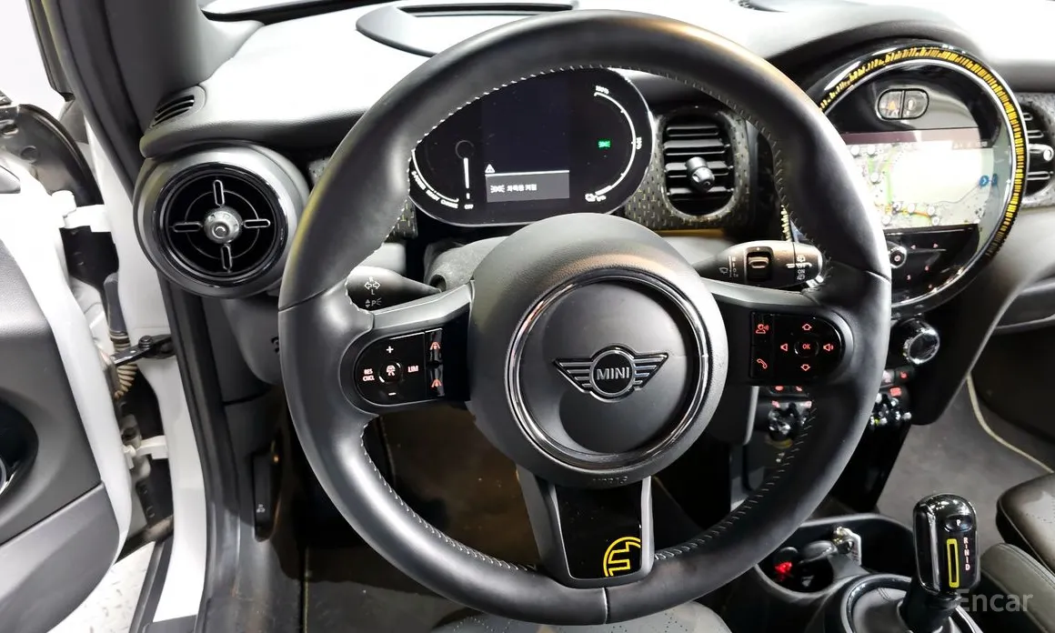 Фото 13 - Mini Cooper