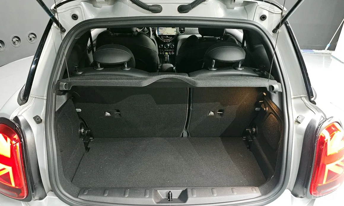 Фото 20 - Mini Cooper