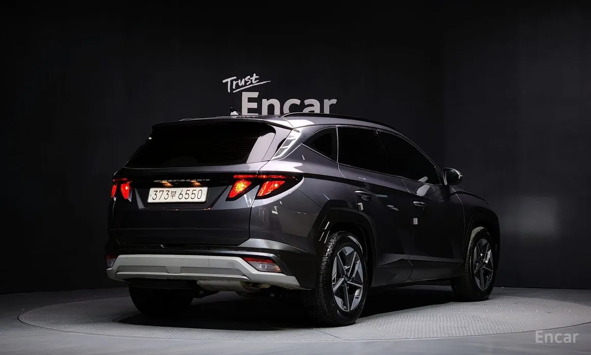 Фото 2 - Hyundai Tucson