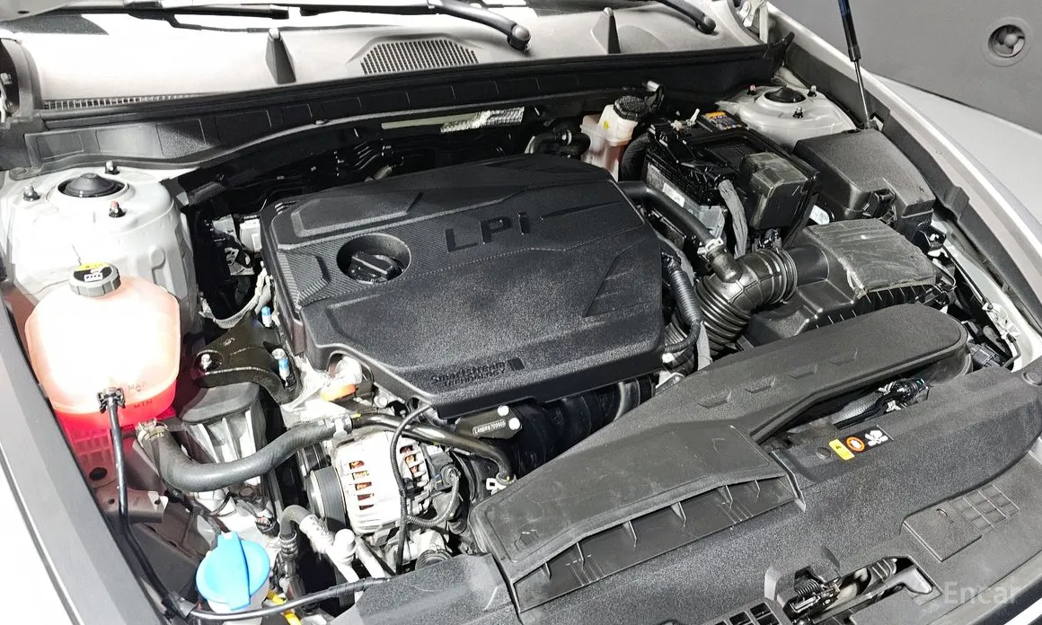 Фото 6 - Hyundai Sonata