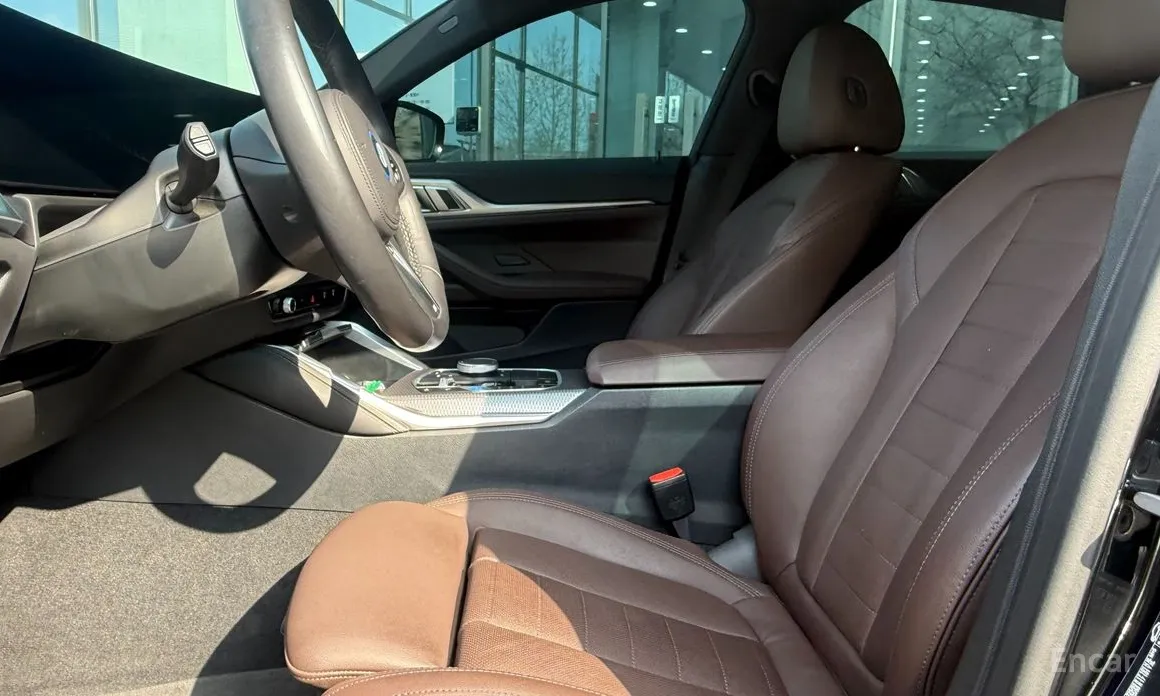 Фото 10 - BMW i4