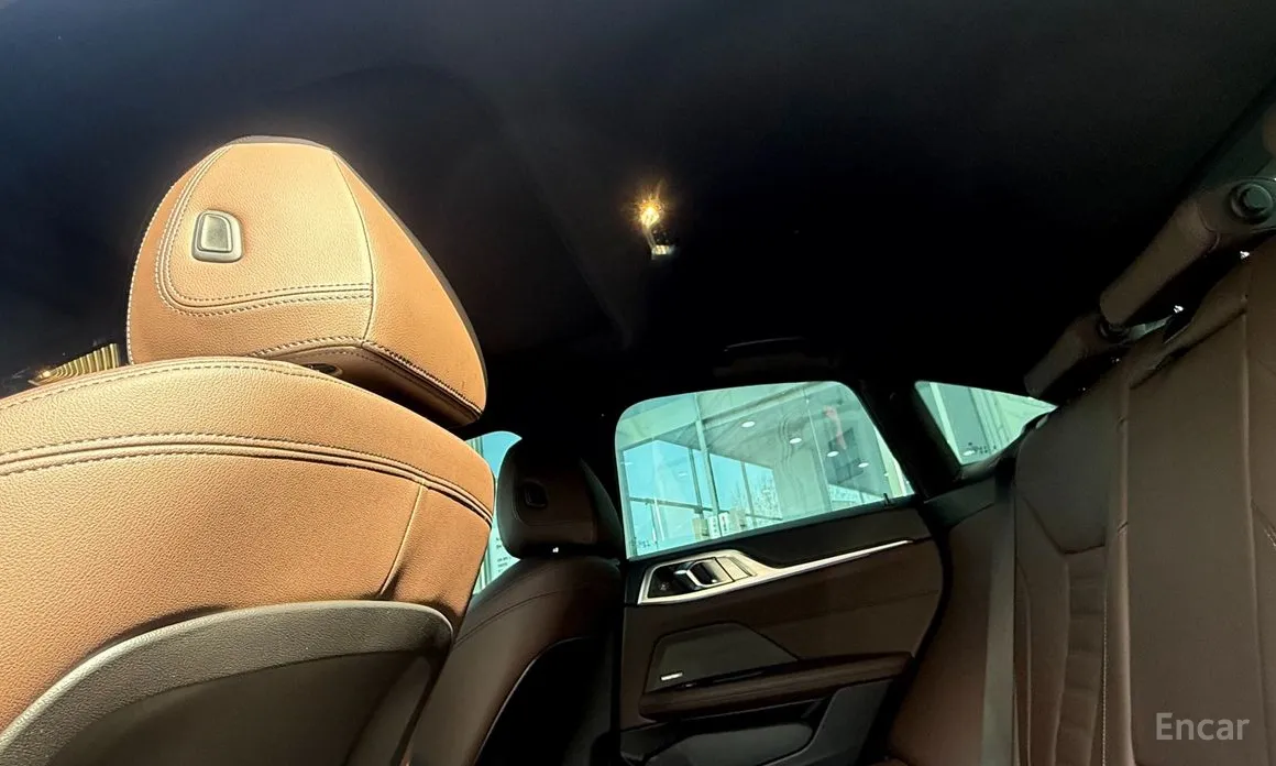 Фото 14 - BMW i4