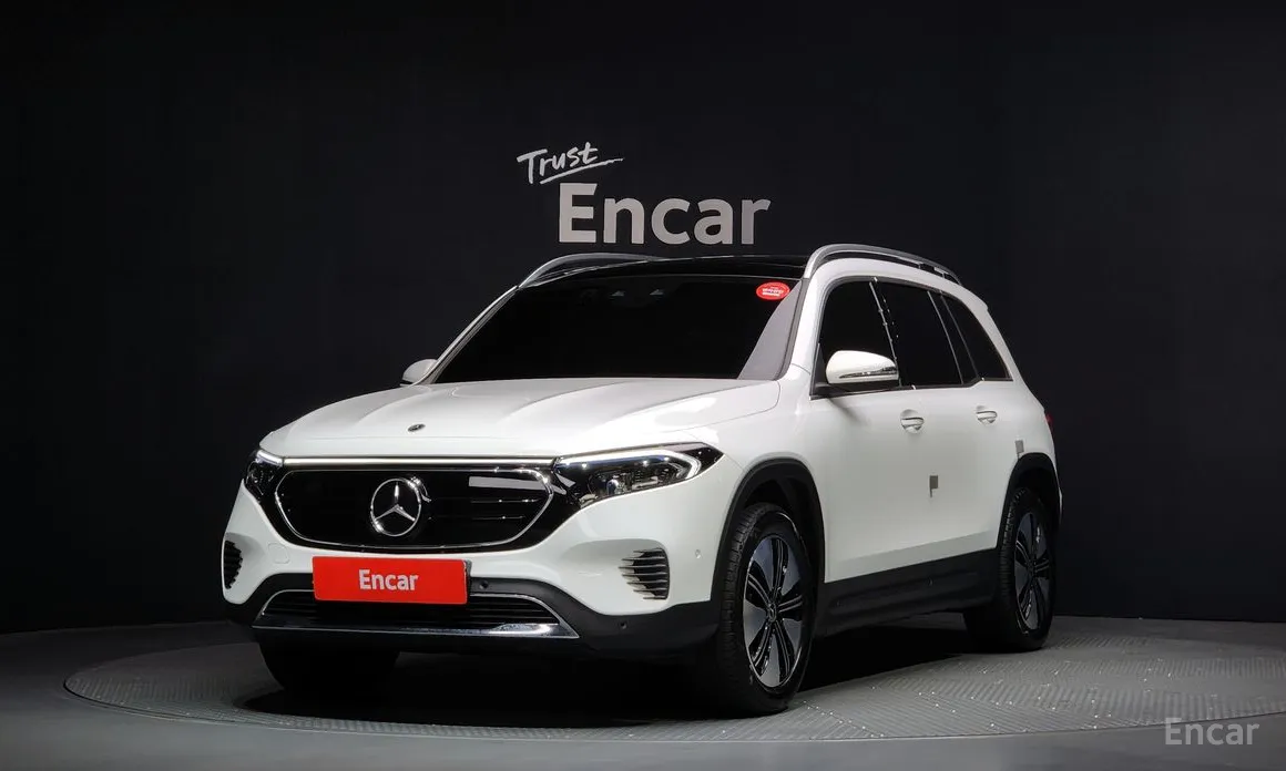 Фото 1 - Mercedes-Benz EQB