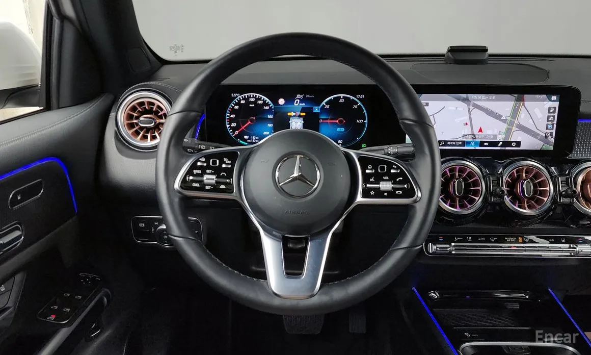 Фото 13 - Mercedes-Benz EQB