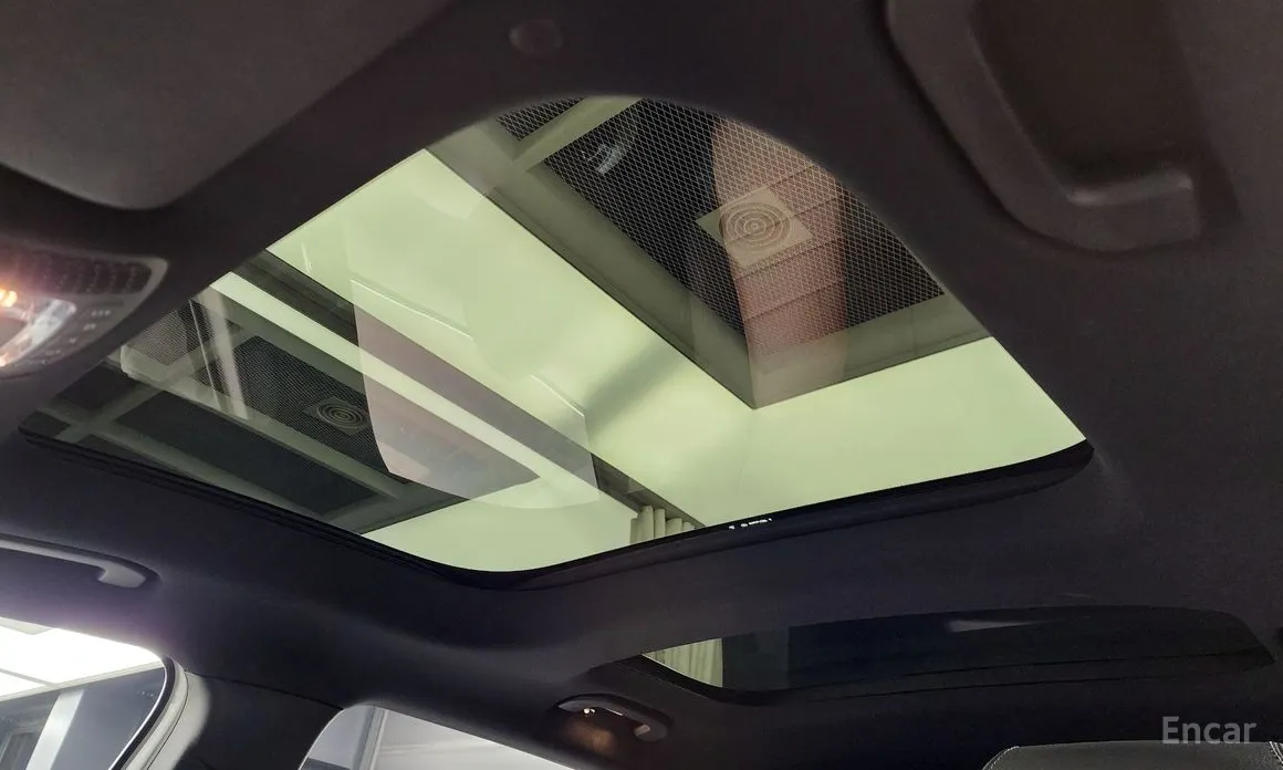 Фото 18 - Mercedes-Benz EQB