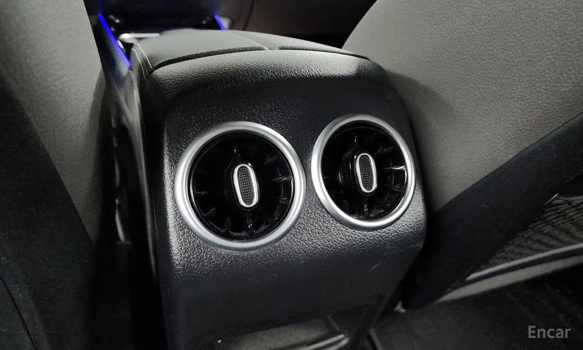 Фото 19 - Mercedes-Benz EQB