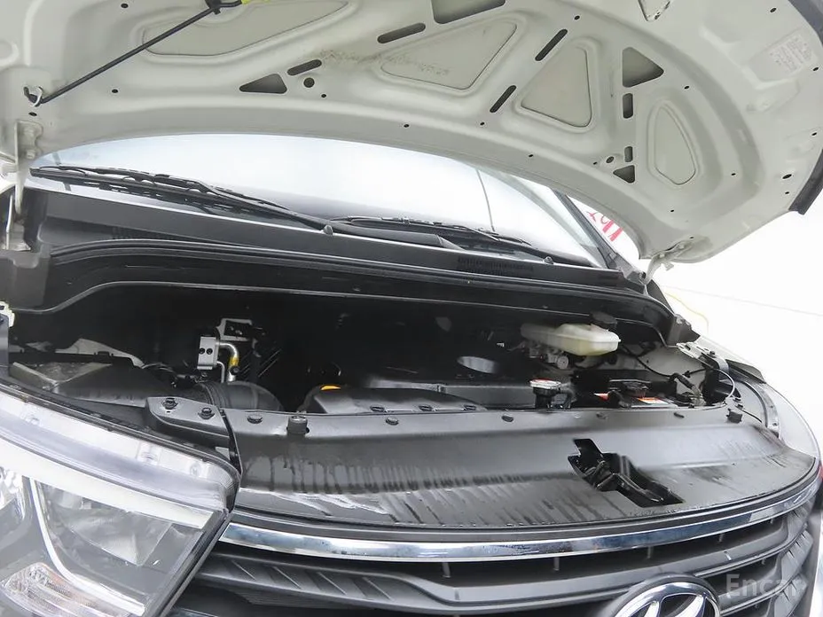 Фото 18 - Hyundai Starex