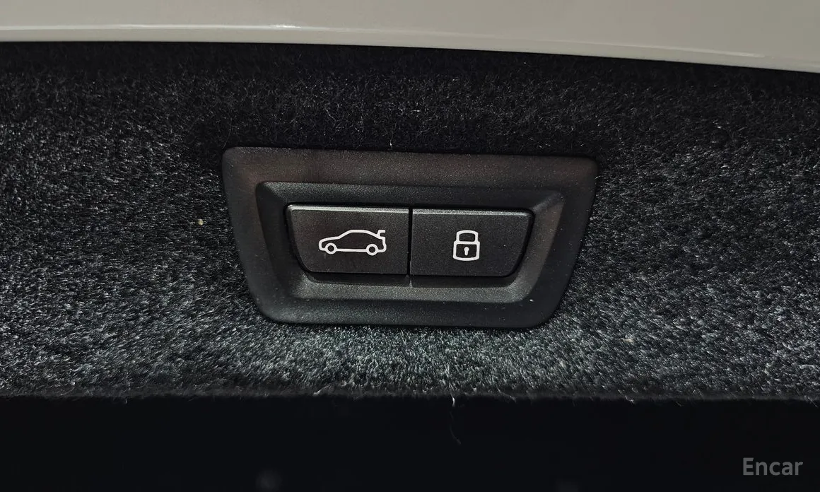 Фото 20 - BMW 8 Series