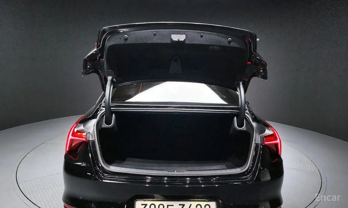 Фото 20 - Kia K8