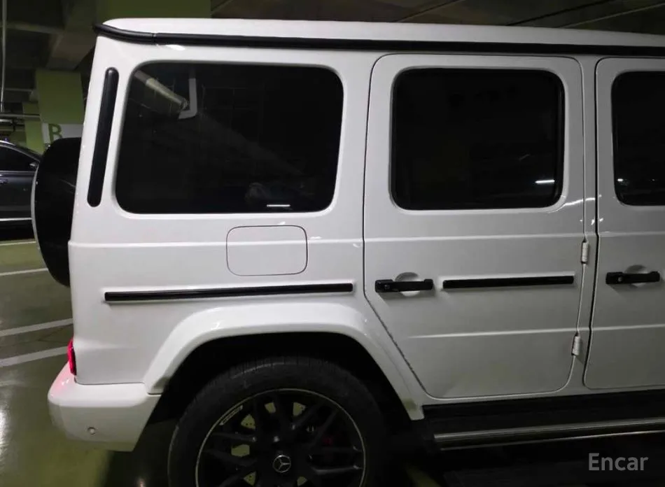 Фото 6 - Mercedes-Benz G-Class