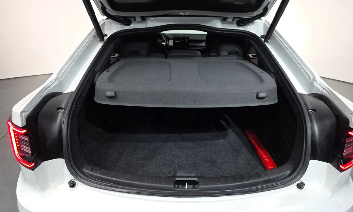 Фото 20 - Polestar 2