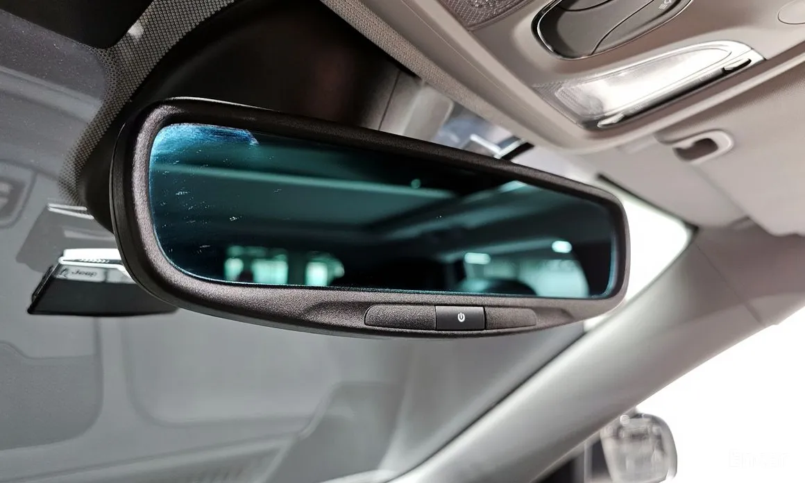 Фото 18 - Jeep Cherokee