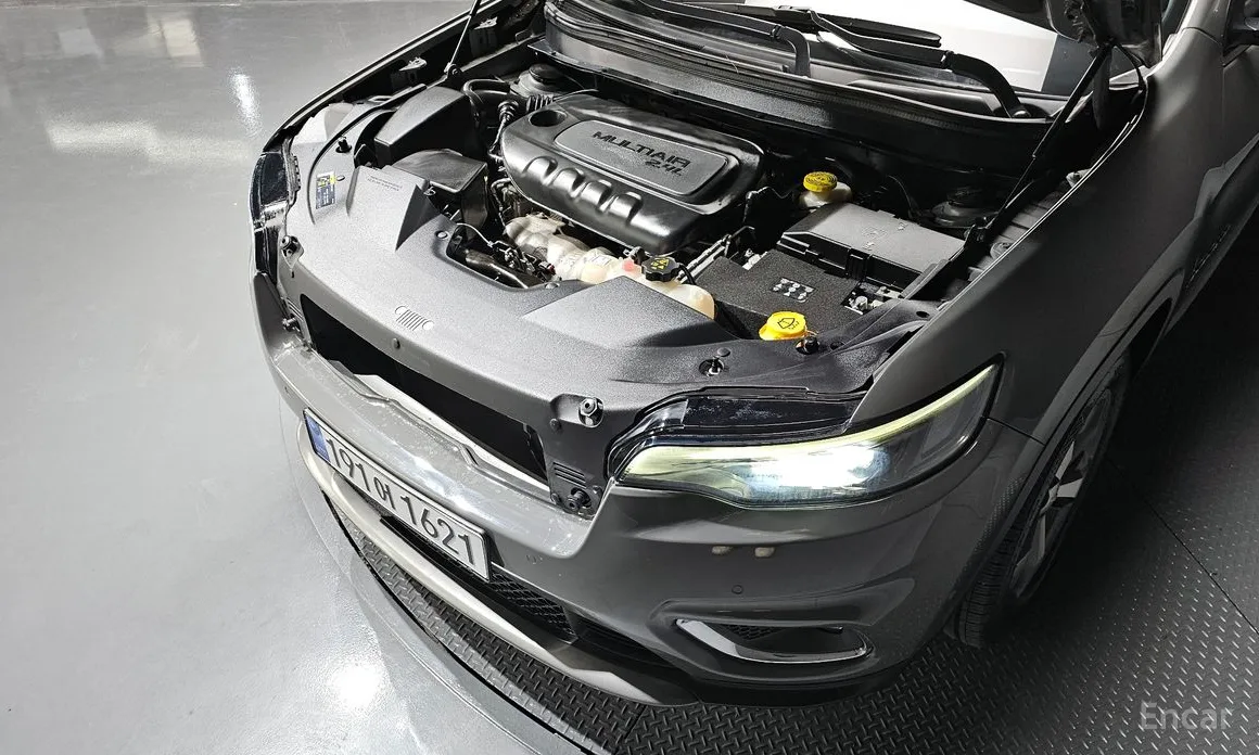 Фото 6 - Jeep Cherokee