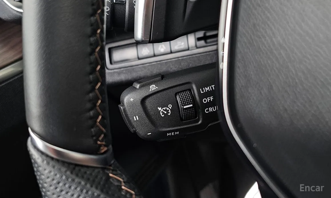 Фото 18 - Peugeot 3008