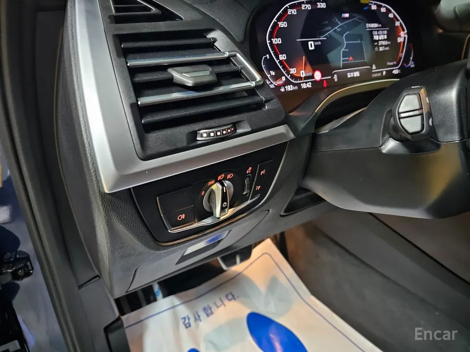 Фото 16 - BMW X4