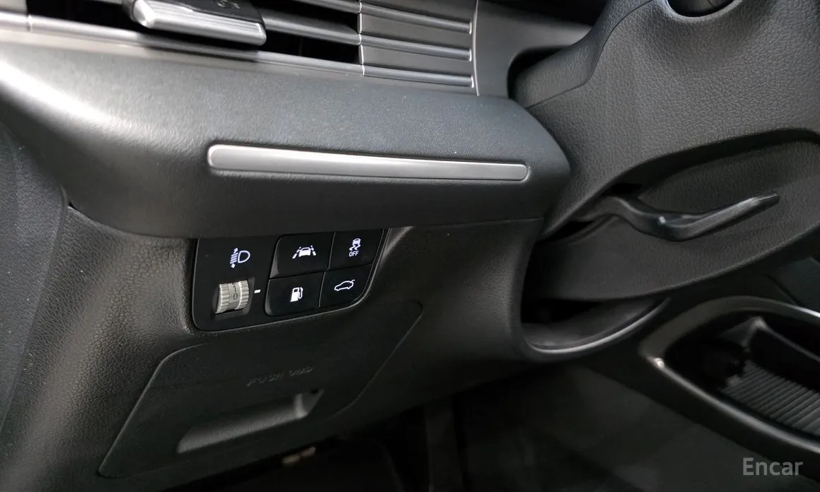 Фото 14 - Hyundai Grandeur