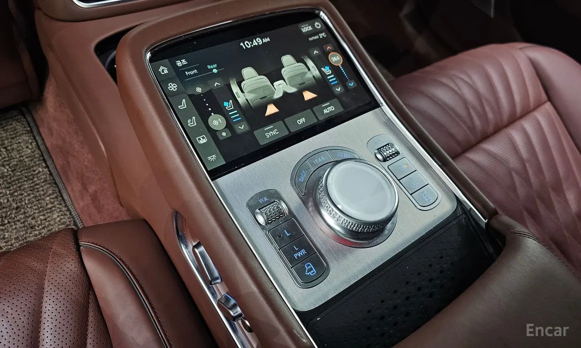 Фото 17 - Genesis G90