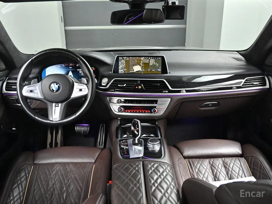 Фото 6 - BMW 7 Series
