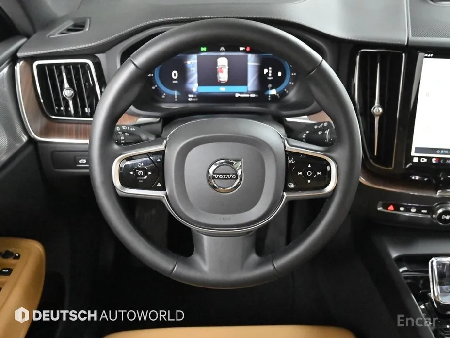 Фото 13 - Volvo XC60