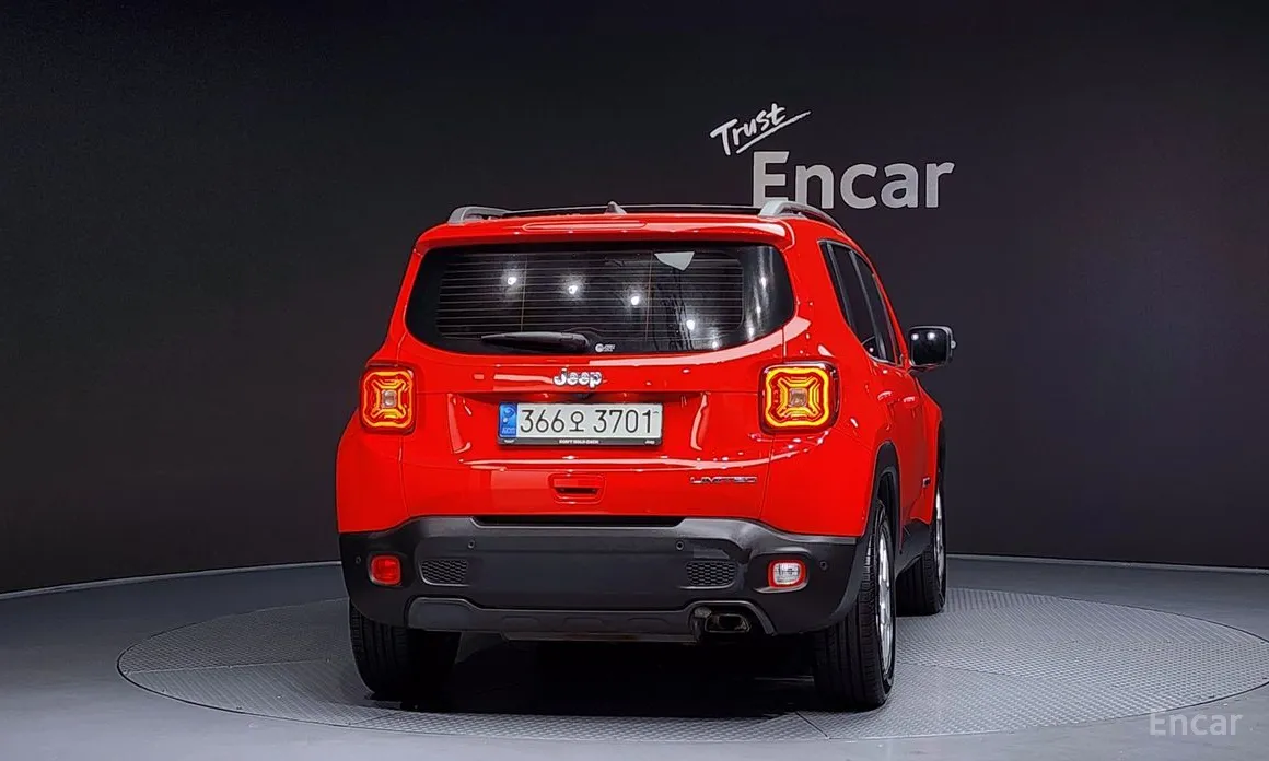 Фото 4 - Jeep Renegade