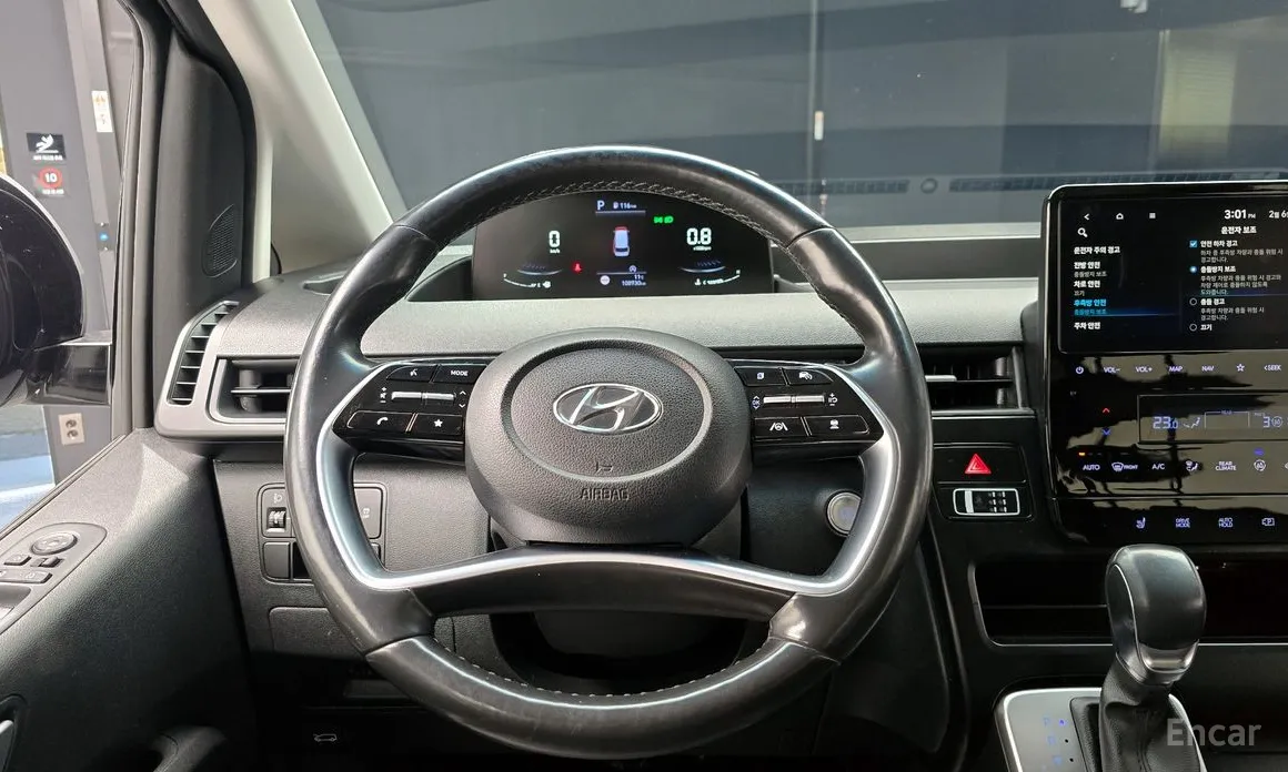 Фото 14 - Hyundai Staria