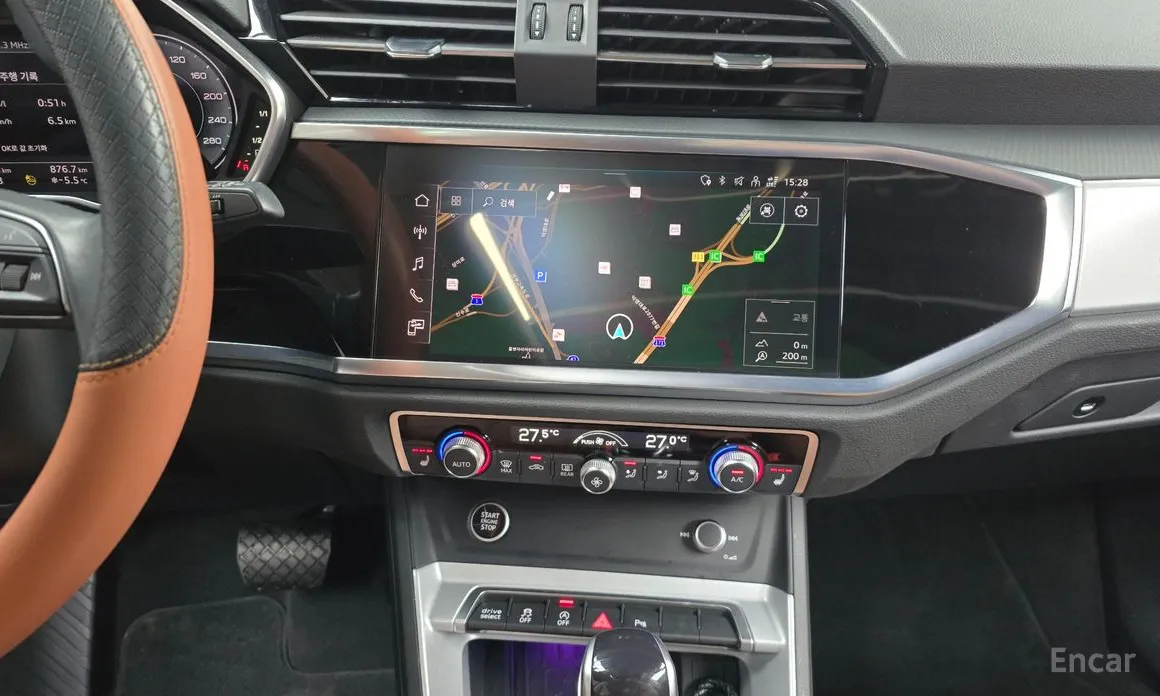 Фото 14 - Audi Q3