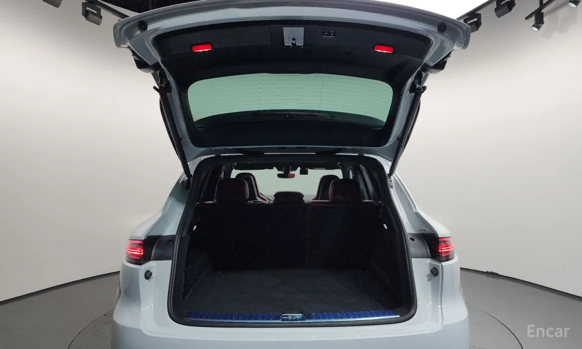 Фото 20 - Porsche Cayenne