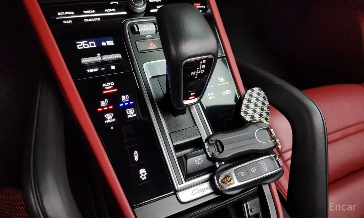 Фото 9 - Porsche Cayenne