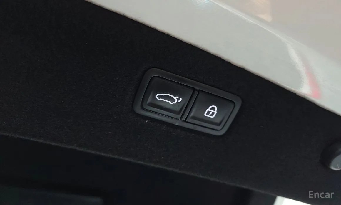 Фото 18 - Kia K9