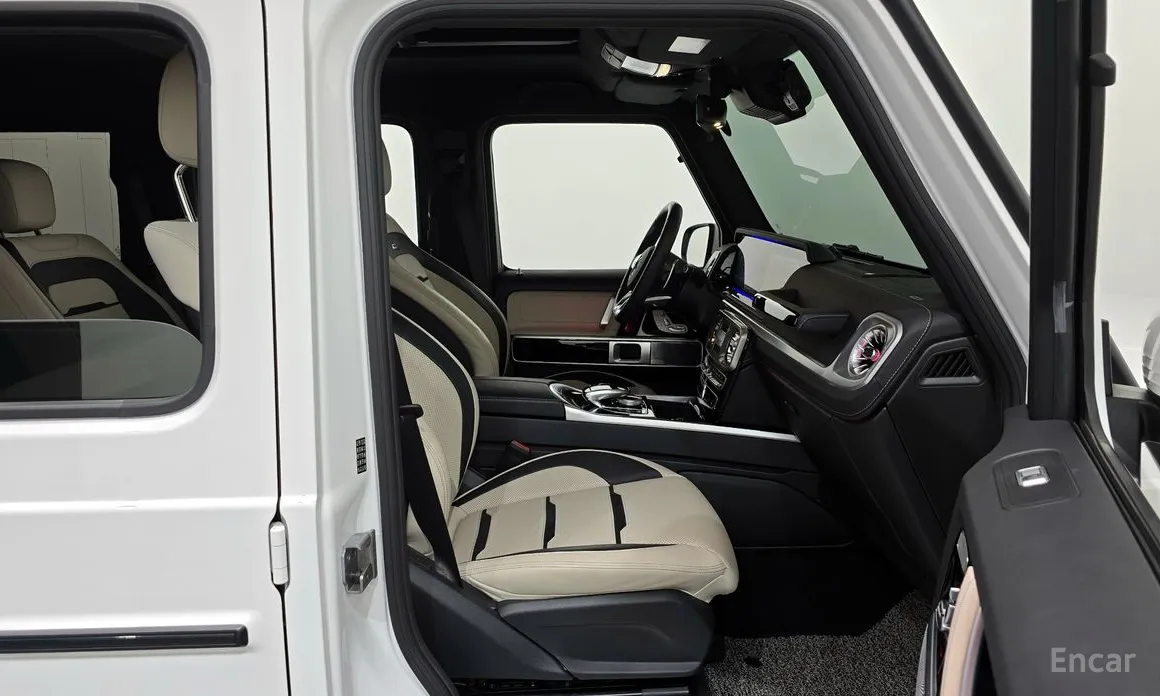 Фото 11 - Mercedes-Benz G-Class