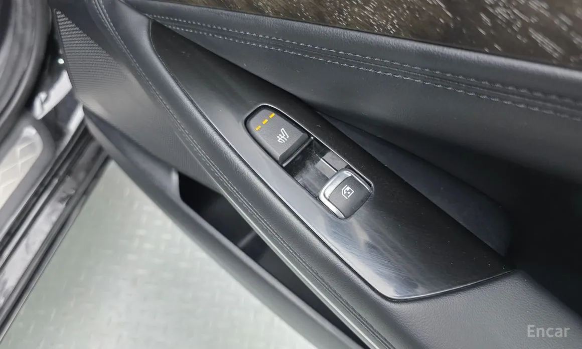 Фото 18 - Kia K8